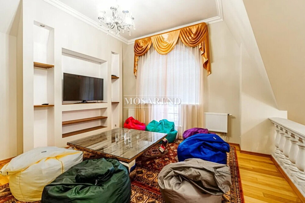 Солнечная гора Хаус - коттедж на 30 человек