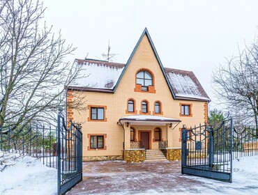 Солнечная гора Хаус - коттедж на 30 человек