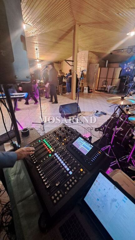 Коттедж на 40 человек