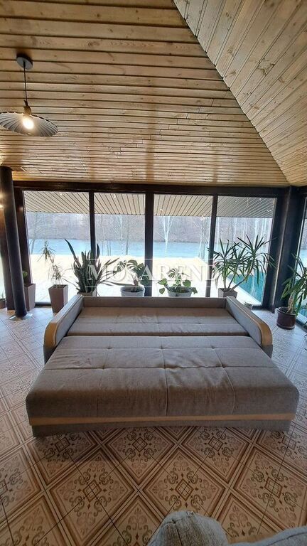 Коттедж на 40 человек