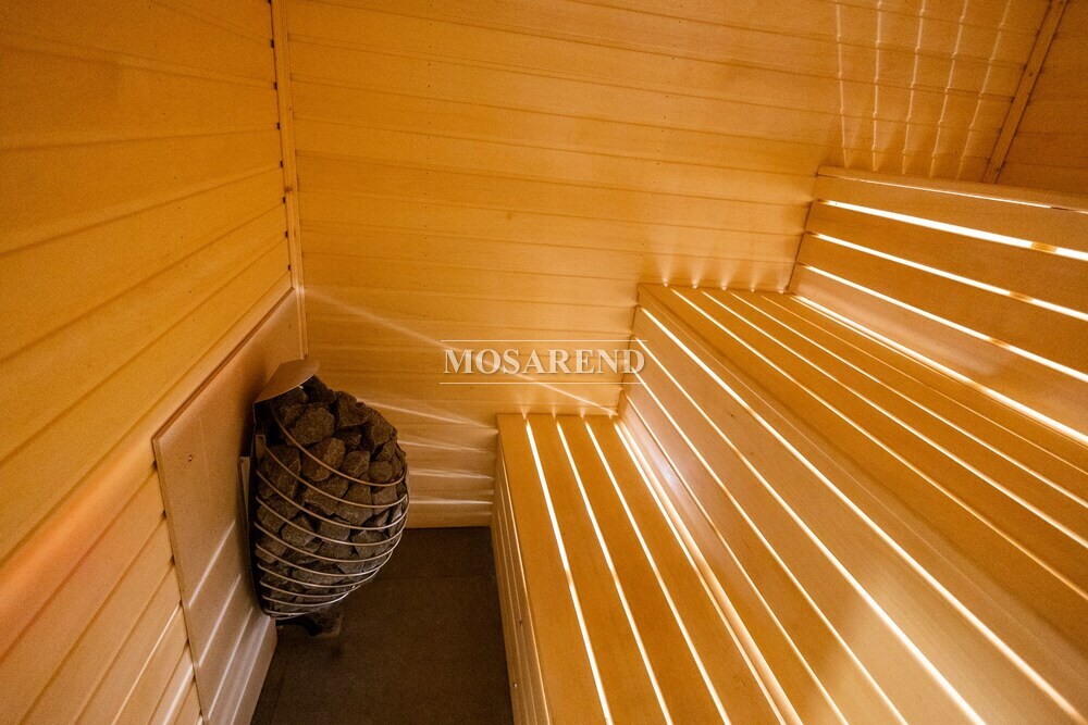 Коттедж на 14 человек