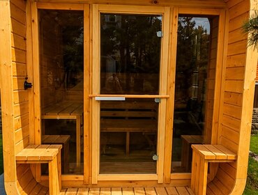 Комплекс из двух коттеджей на 20 человек