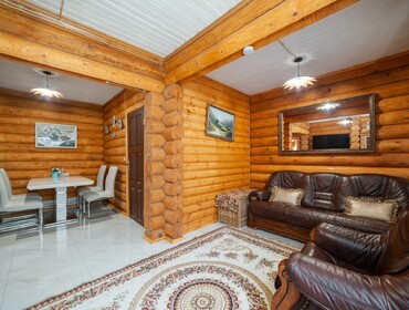 Комплекс из двух коттеджей на 30 человек