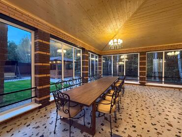 Коттедж на 20 человек