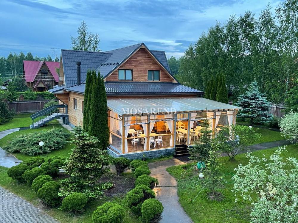 Комплекс из двух коттеджей до 50 человек