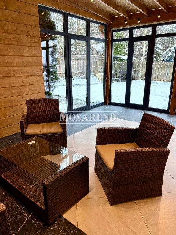 Комплекс из двух коттеджей до 50 человек