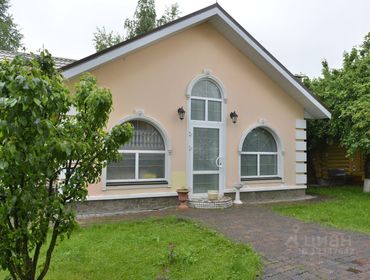 Коттедж на 18 человек