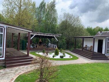 Комплекс из трех коттеджей на 12 человек