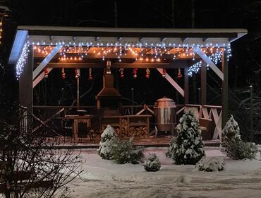 Комплекс из трех коттеджей на 12 человек