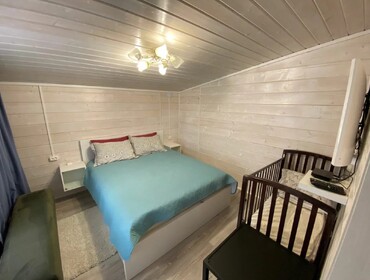 Комплекс из трех коттеджей на 12 человек