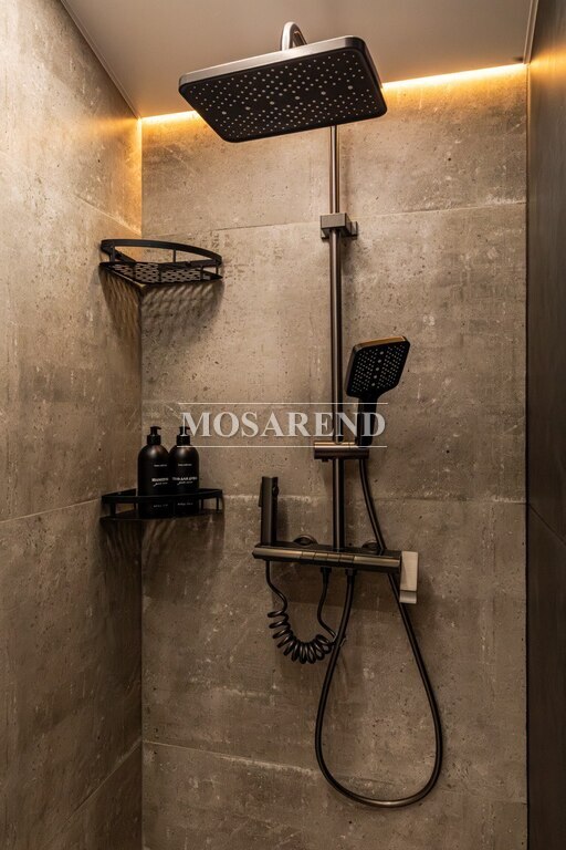 Коттедж на 12 человек