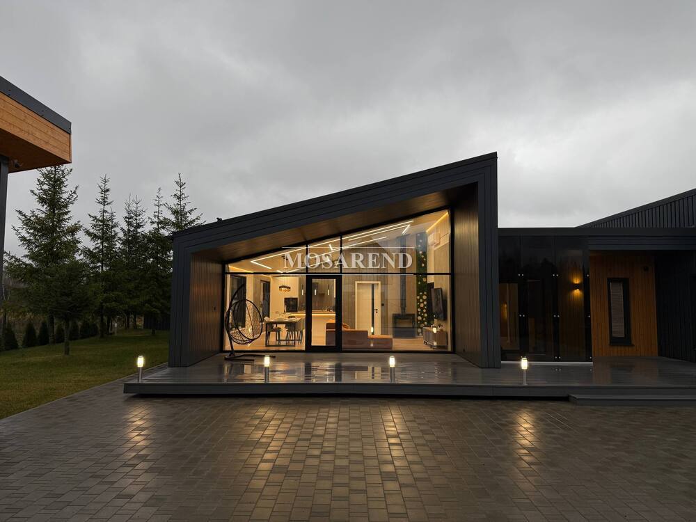 Коттедж на 12 человек