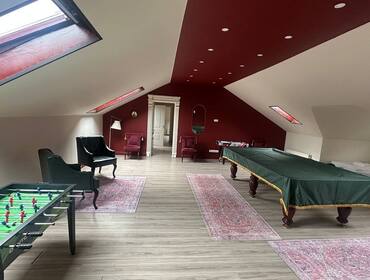 Комплекс из двух коттеджей на 60 человек