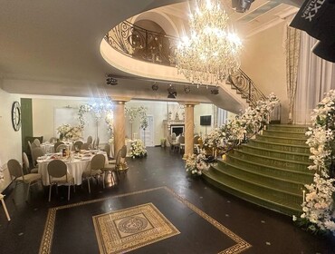 Комплекс из двух коттеджей на 60 человек