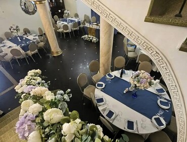 Комплекс из двух коттеджей на 60 человек