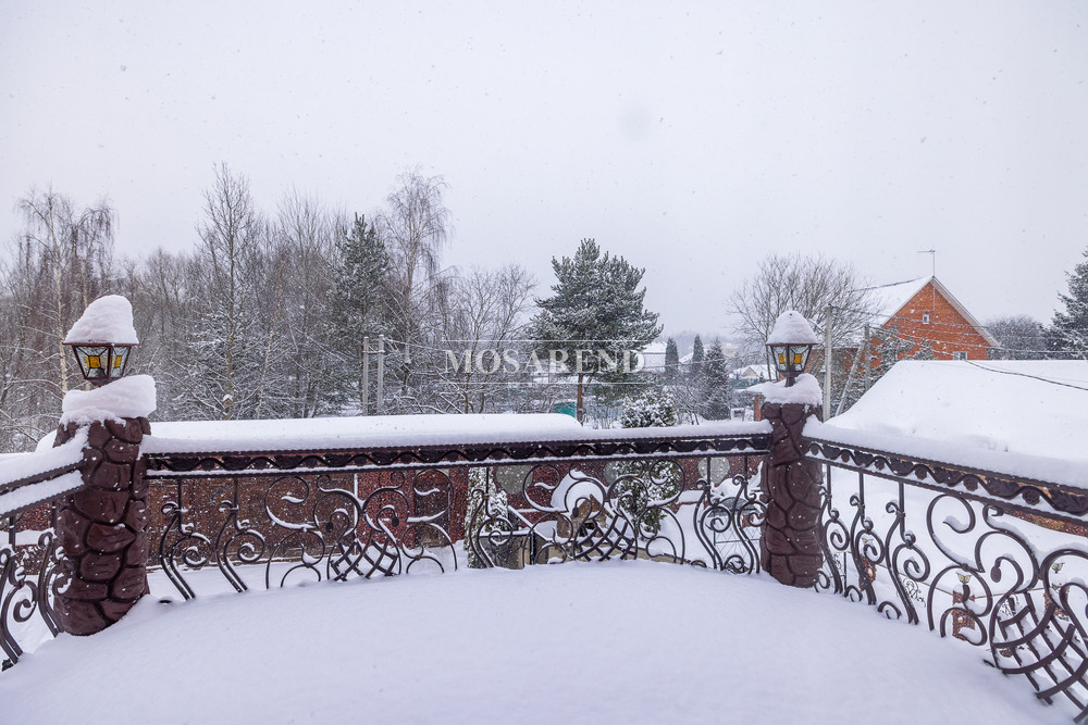 Комплекс из двух коттеджей на 50 человек