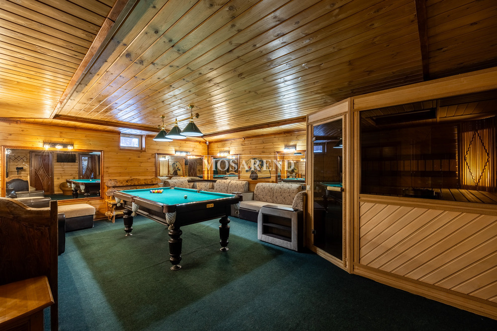 Комплекс из двух коттеджей на 50 человек