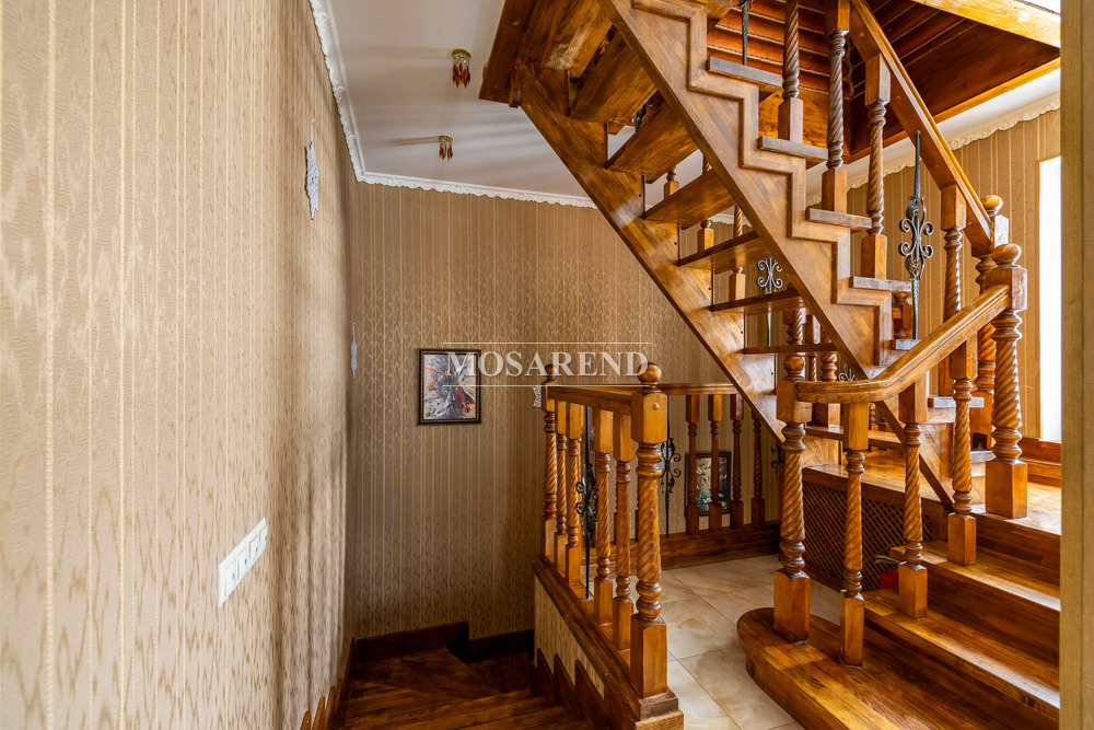 Комплекс из двух коттеджей на 50 человек