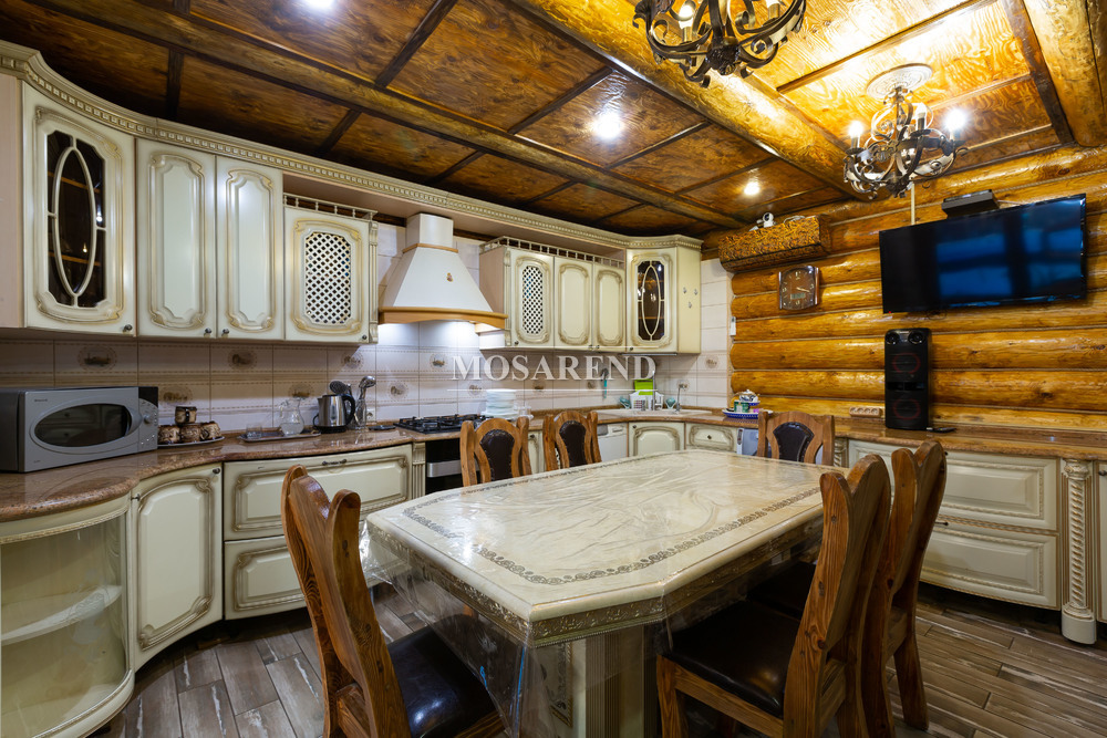 Комплекс из двух коттеджей на 50 человек