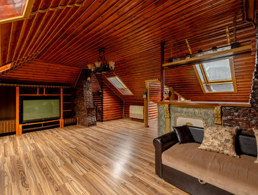 Комплекс из двух коттеджей на 50 человек