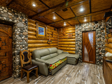 Комплекс из двух коттеджей на 50 человек