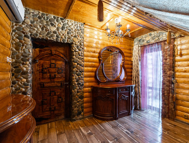 Комплекс из двух коттеджей на 50 человек