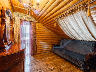 Комплекс из двух коттеджей на 50 человек