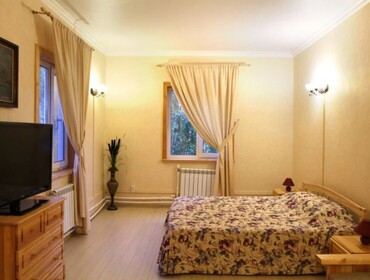 Коттедж на 100 человек