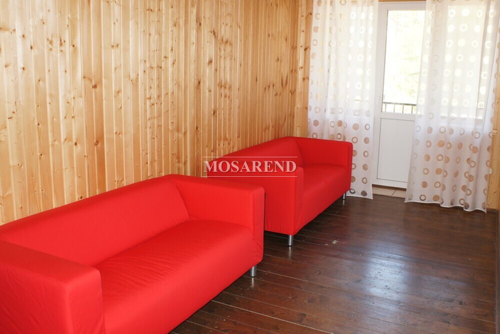 Комплекс из двух коттеджей на 50 человек