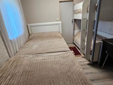 Комплекс из двух коттеджей на 16 человек