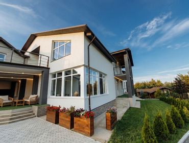 Коттедж на 80 человек