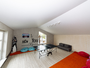 Коттедж на 80 человек