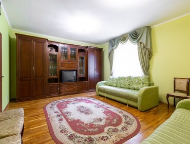 Комплекс из двух коттеджей на 65 человек