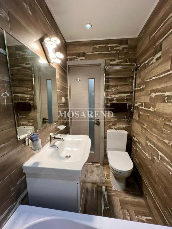 2 коттеджа на одном участке на 25 человек