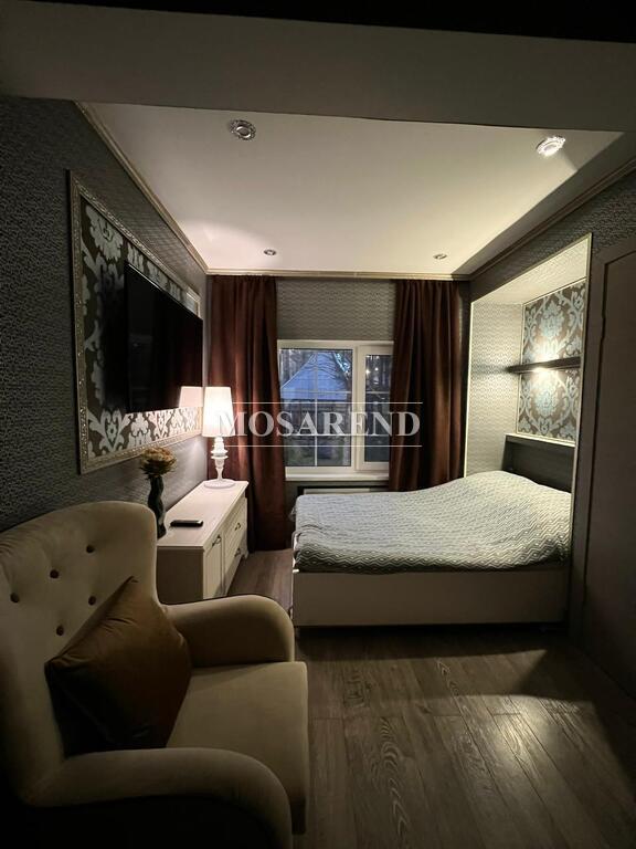 2 коттеджа на одном участке на 25 человек