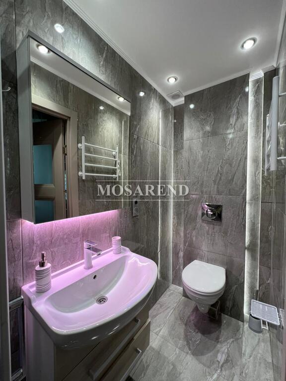 2 коттеджа на одном участке на 25 человек