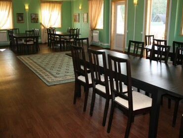 Коттедж на 100 человек