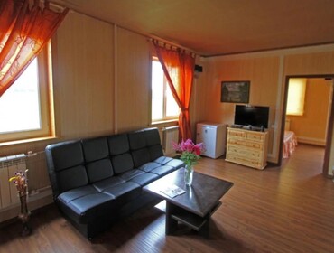 Коттедж на 100 человек