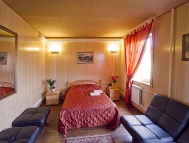 Коттедж на 100 человек