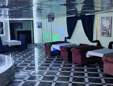 Коттедж на 100 человек