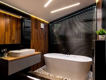 Комплекс из трех коттеджей на 36 человек