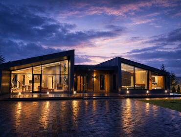 Комплекс из трех коттеджей на 36 человек