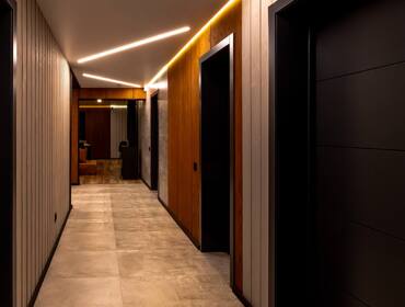 Комплекс из трех коттеджей на 36 человек